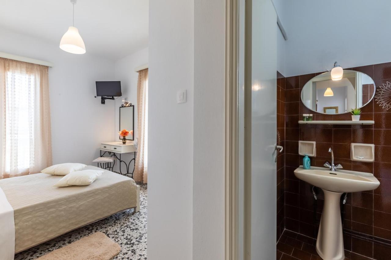 Marialena Rooms Skopelos Town Exterior photo